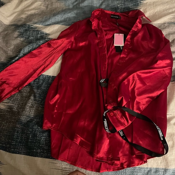 Red silk button down - Picture 2 of 8